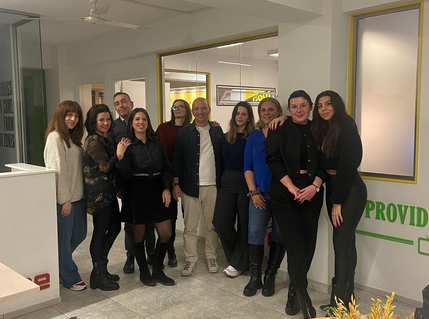 Business coaching sessions for Clip News